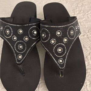Black Embellished Women's Thong Sandals